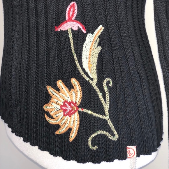 Major De Lema Zip Up Sweater - Picture 3 of 6